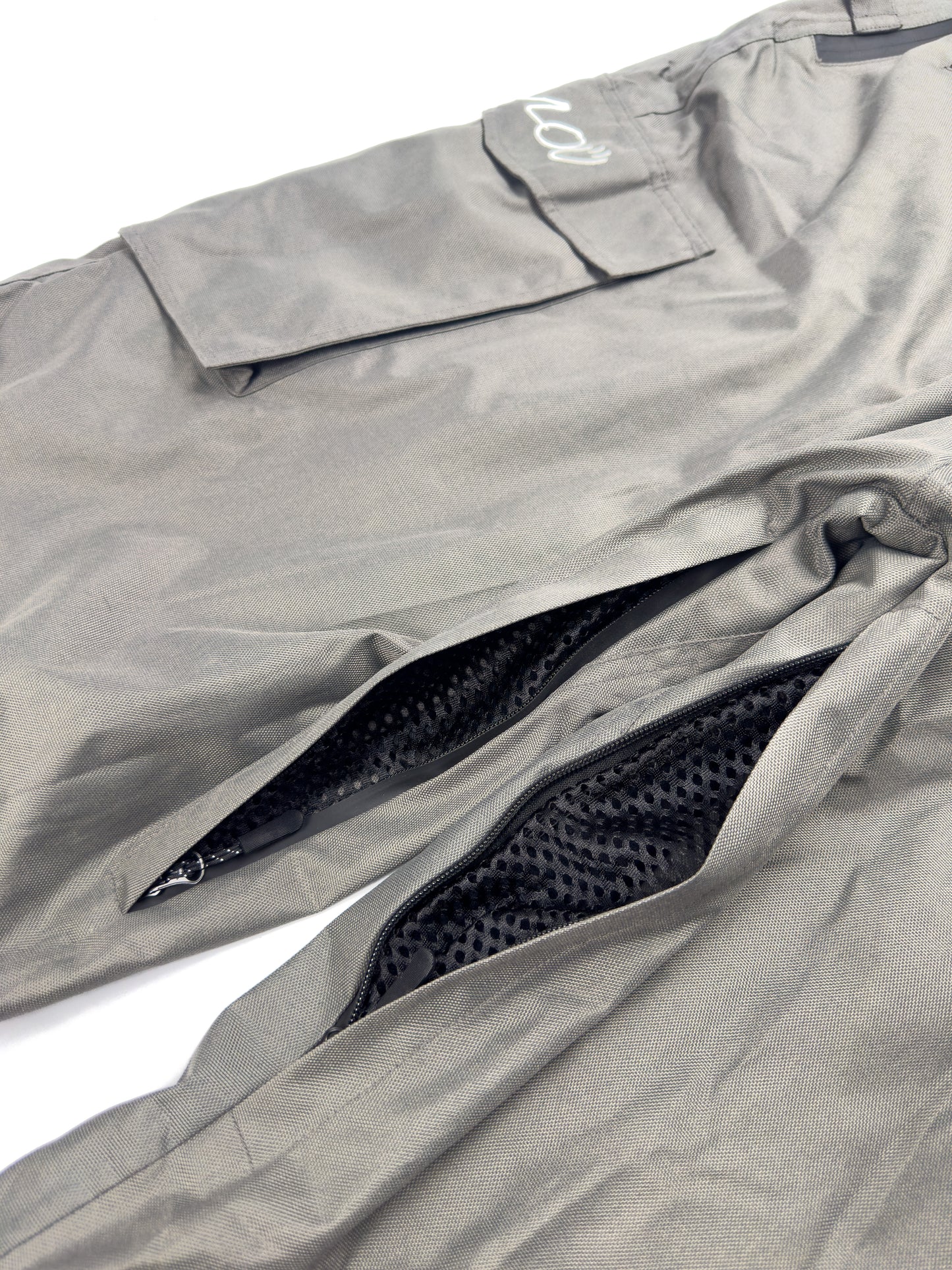 v-cargo snowpants light gray